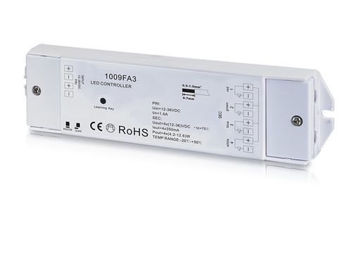 RF prijímací modul 1009FA3; input 12-36VDC; 4×0.35A; PWM stmievanie